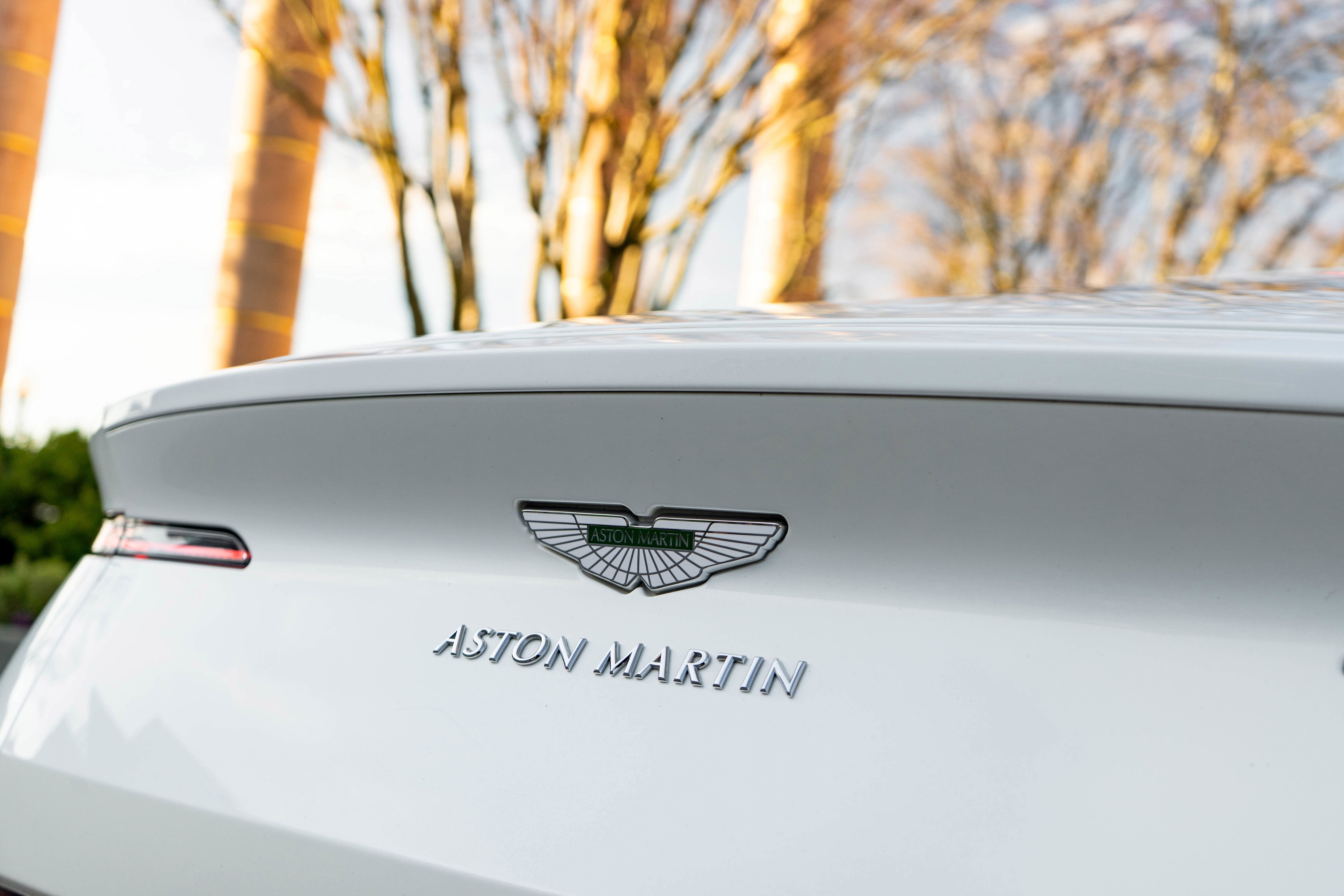 2019 Aston Martin DB11 V8