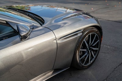 2019 Aston Martin DB11 V8