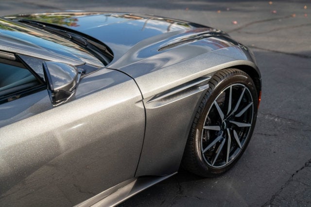 2019 Aston Martin DB11 V8