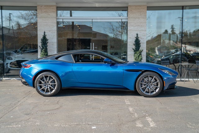 2020 Aston Martin DB11 V8