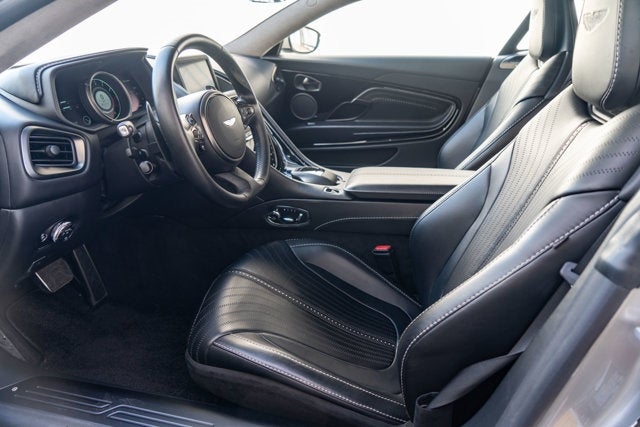 2019 Aston Martin DB11 V8