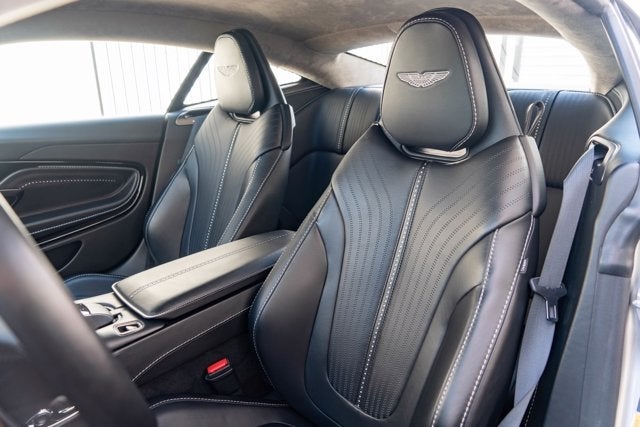 2019 Aston Martin DB11 V8