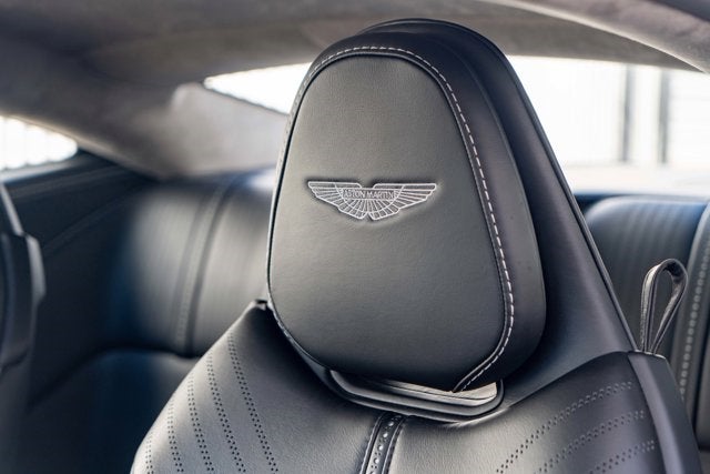 2019 Aston Martin DB11 V8