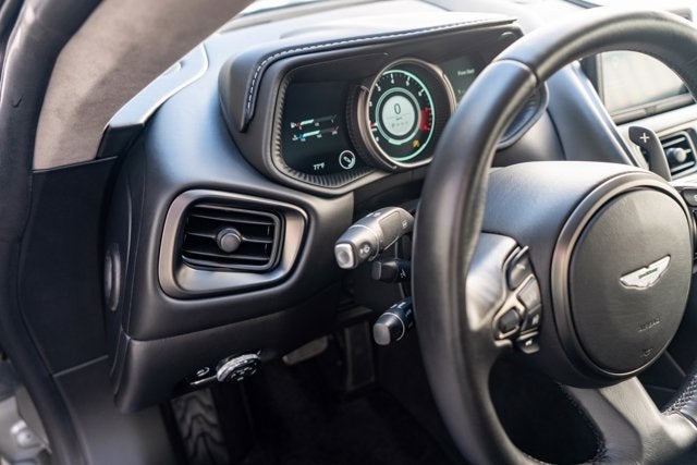 2019 Aston Martin DB11 V8