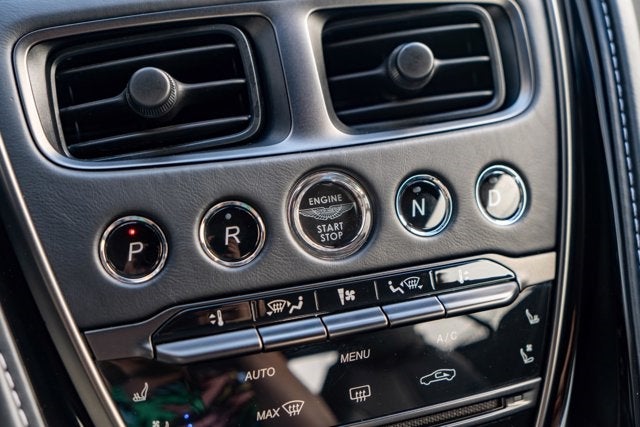 2019 Aston Martin DB11 V8