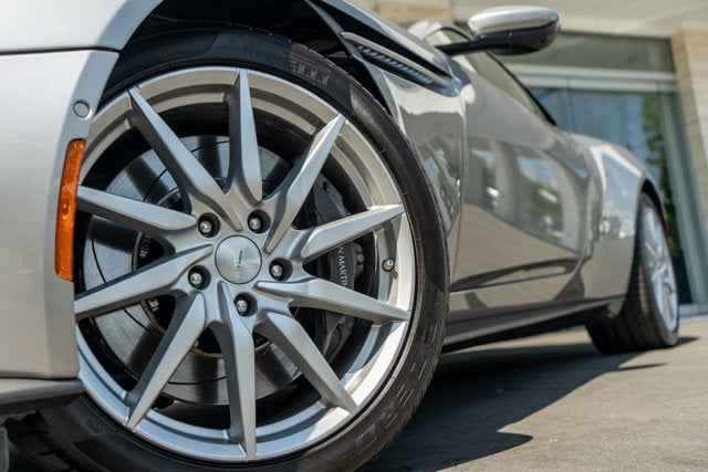 2019 Aston Martin DB11 V8