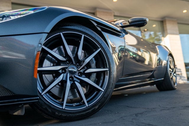 2020 Aston Martin DB11 Volante
