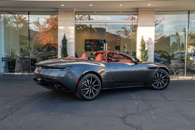 2020 Aston Martin DB11 Volante