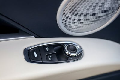 2021 Aston Martin DB11 Volante