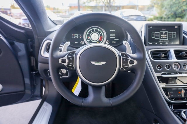 2021 Aston Martin DB11 Volante