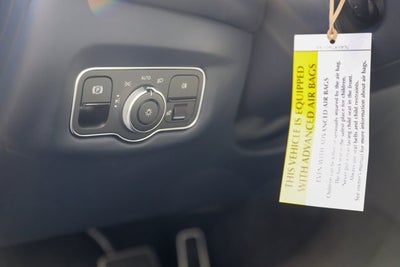 2021 Aston Martin DB11 Volante