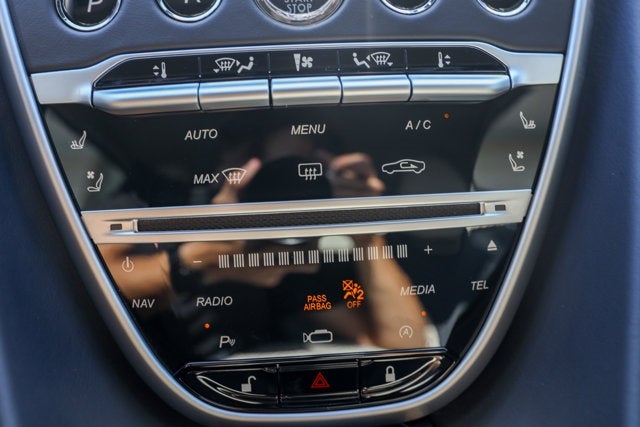 2021 Aston Martin DB11 Volante