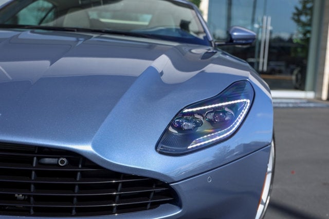 2021 Aston Martin DB11 Volante