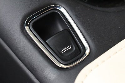 2019 Aston Martin DB11 Volante