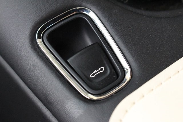 2019 Aston Martin DB11 Volante