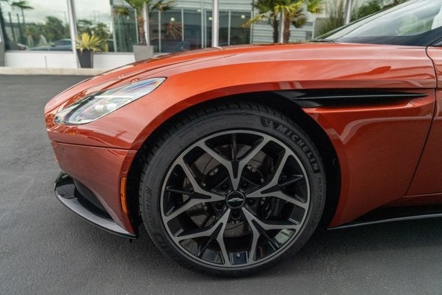2019 Aston Martin DB11 Volante Volante