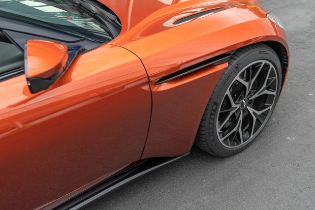 2019 Aston Martin DB11 Volante Volante