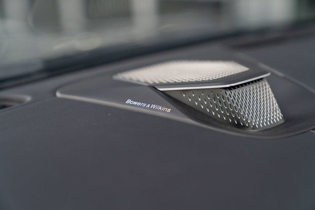 2024 Aston Martin DB12 Volante