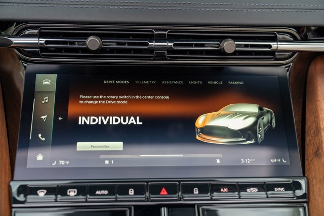 2024 Aston Martin DB12 Volante