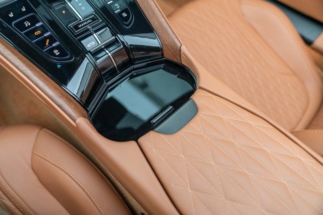2024 Aston Martin DB12 Volante