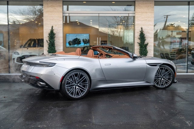 2024 Aston Martin DB12 Volante