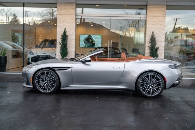 2024 Aston Martin DB12 Volante