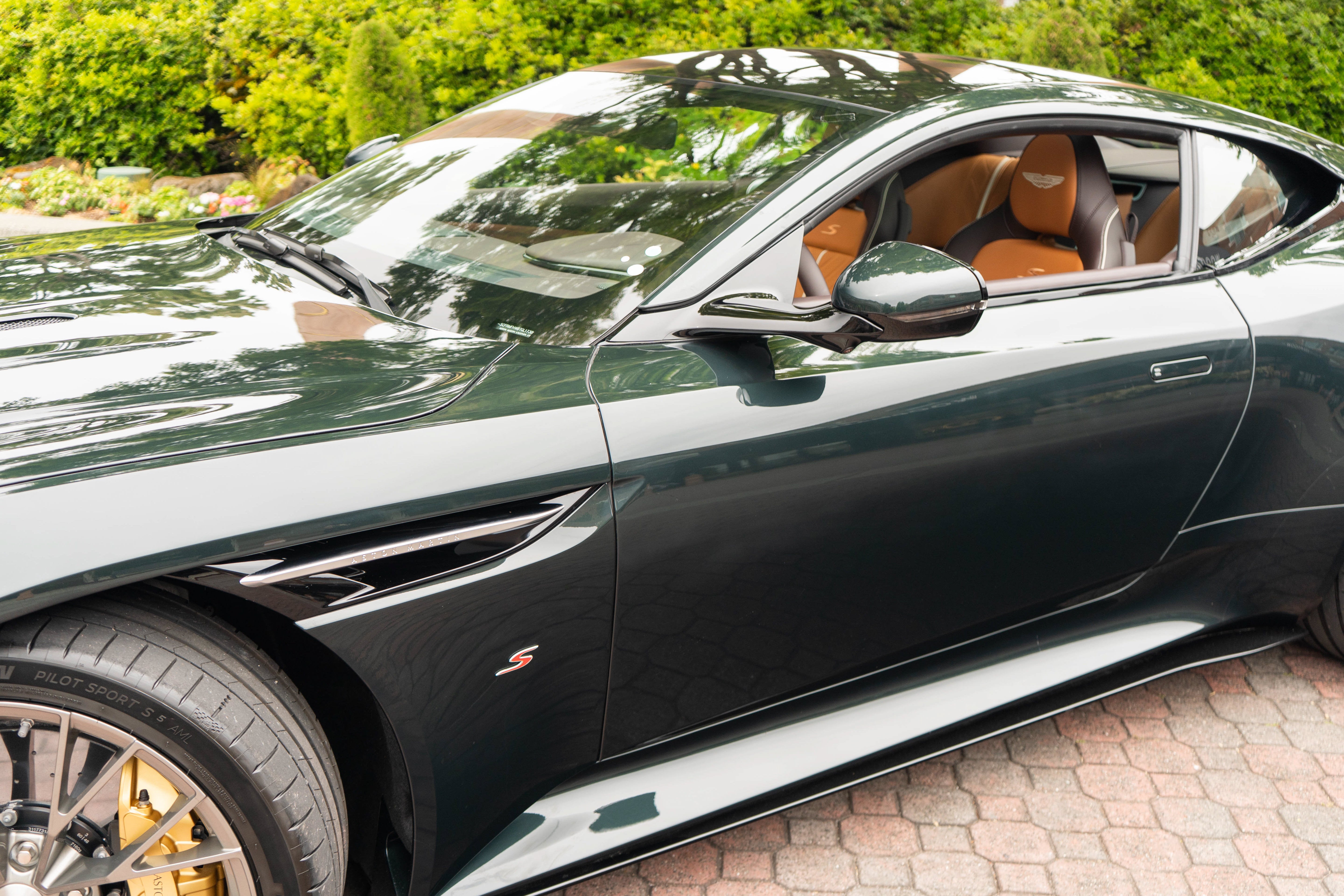 2026 Aston Martin DB12S Coupe S Coupe