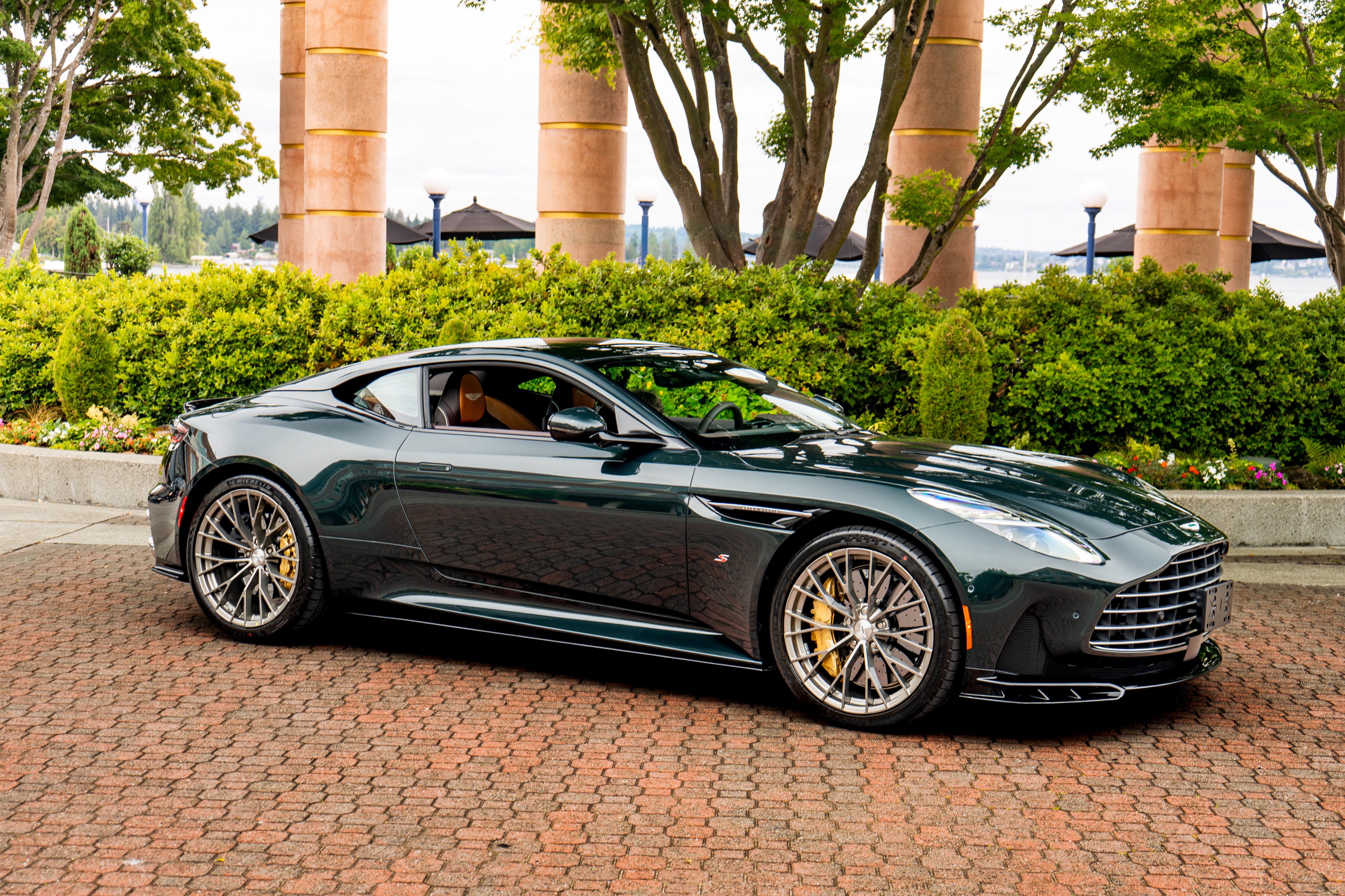 2026 Aston Martin DB12S Coupe S Coupe