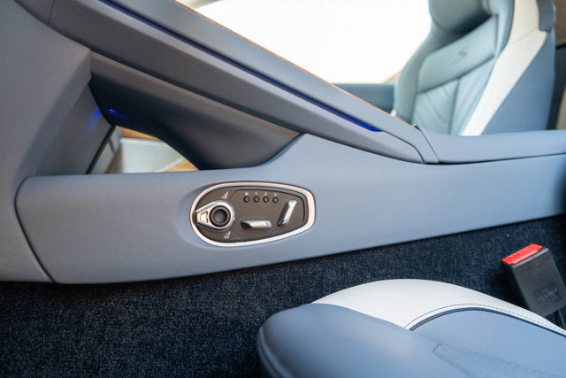 2026 Aston Martin DB12 S Volante