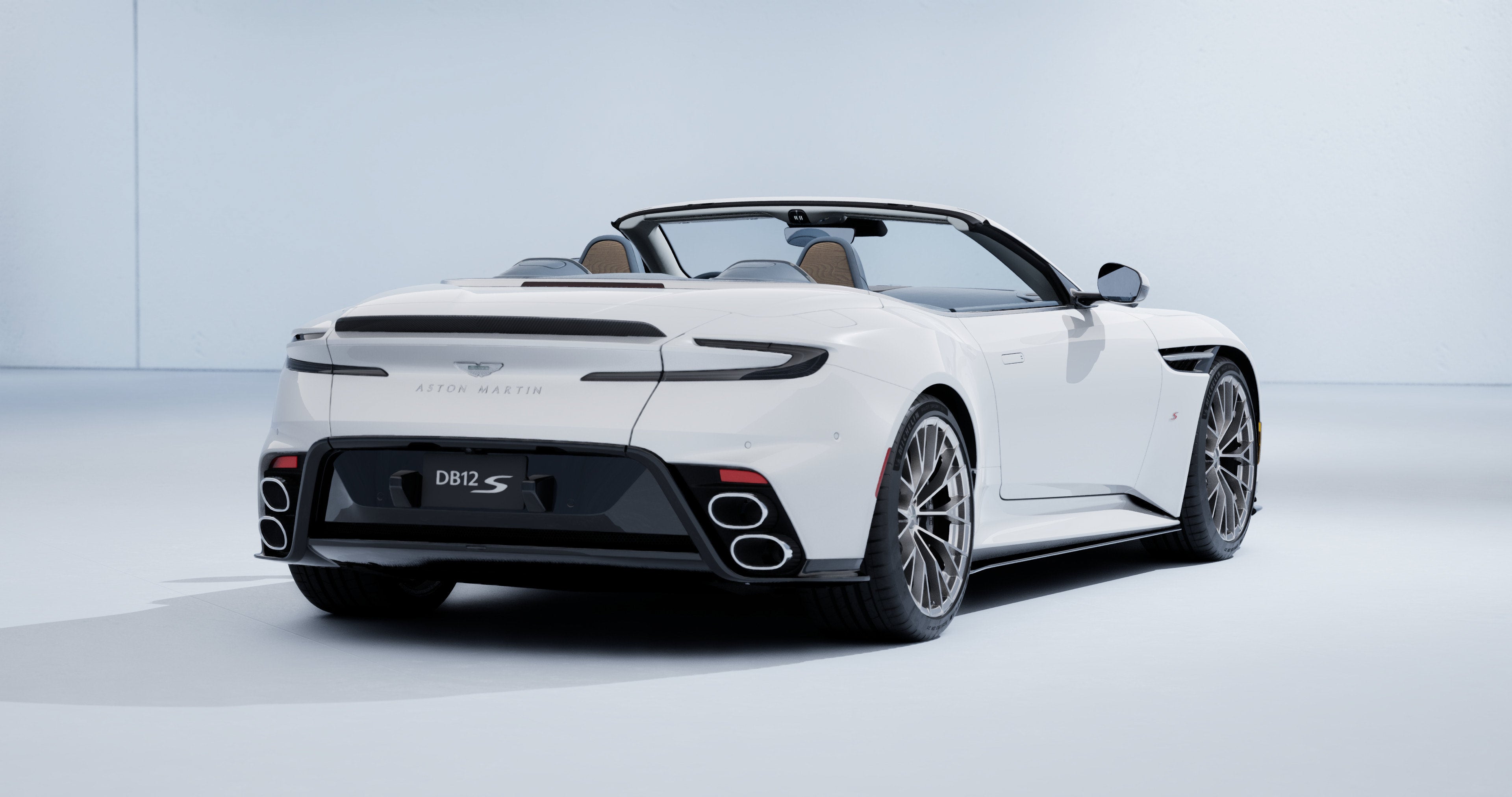 2026 Aston Martin DB12 S Volante Volante