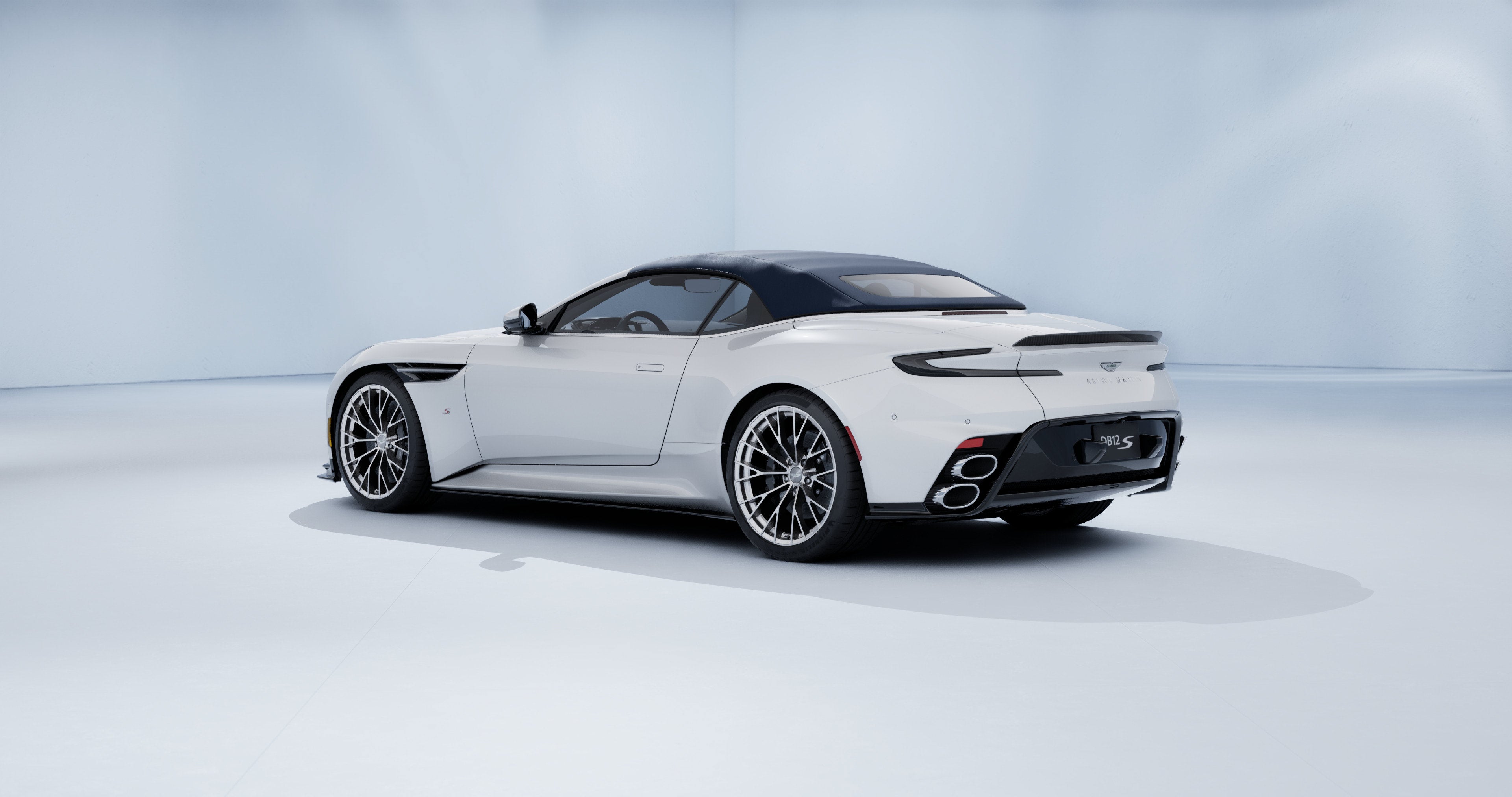 2026 Aston Martin DB12 S Volante Volante