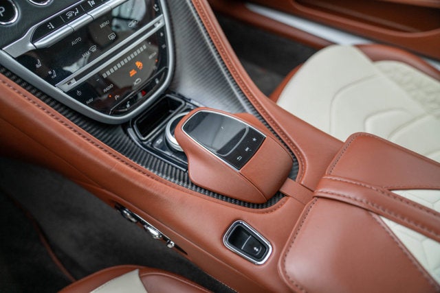 2019 Aston Martin DBS Superleggera