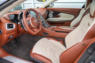 2019 Aston Martin DBS Superleggera