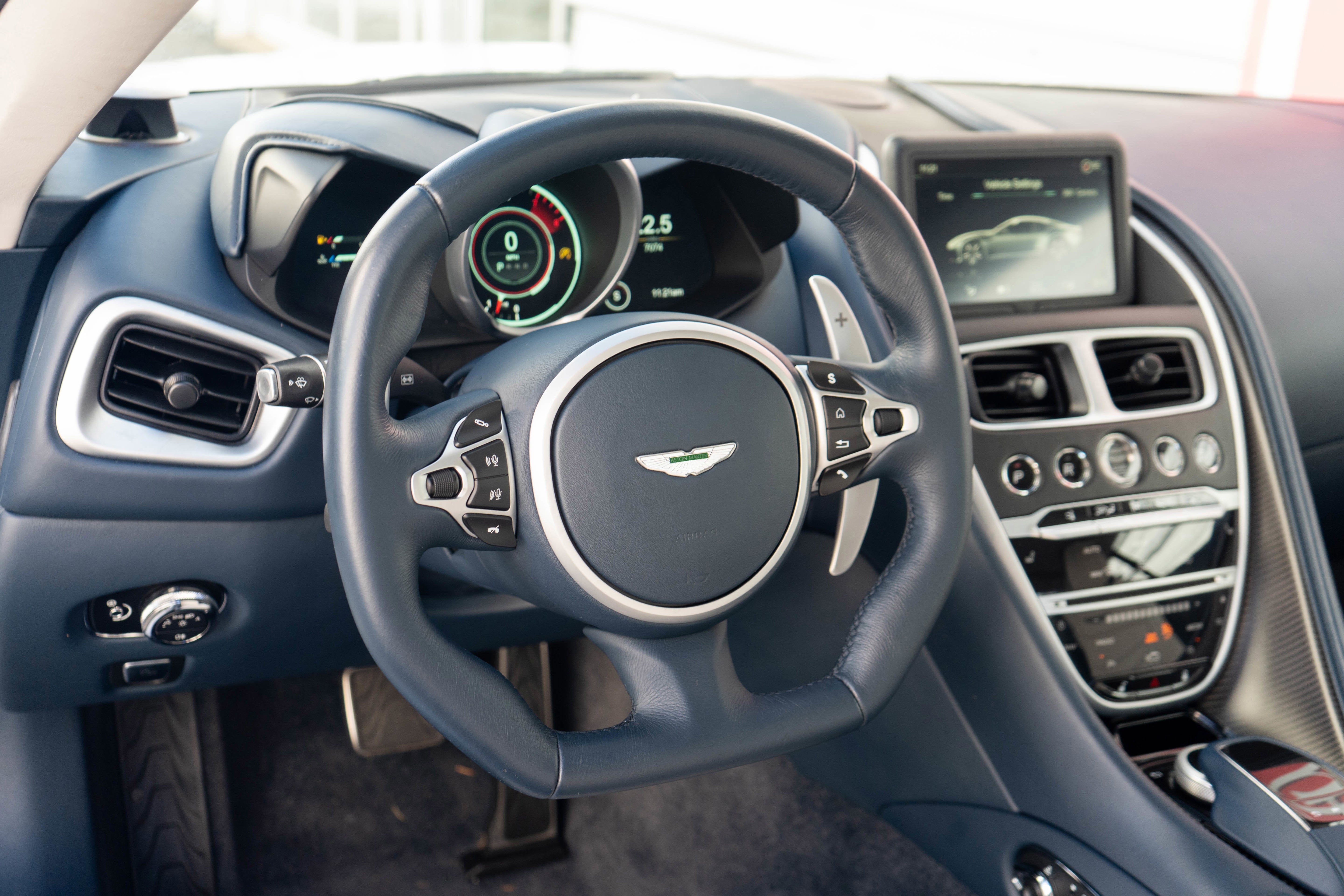 2019 Aston Martin DBS Superleggera