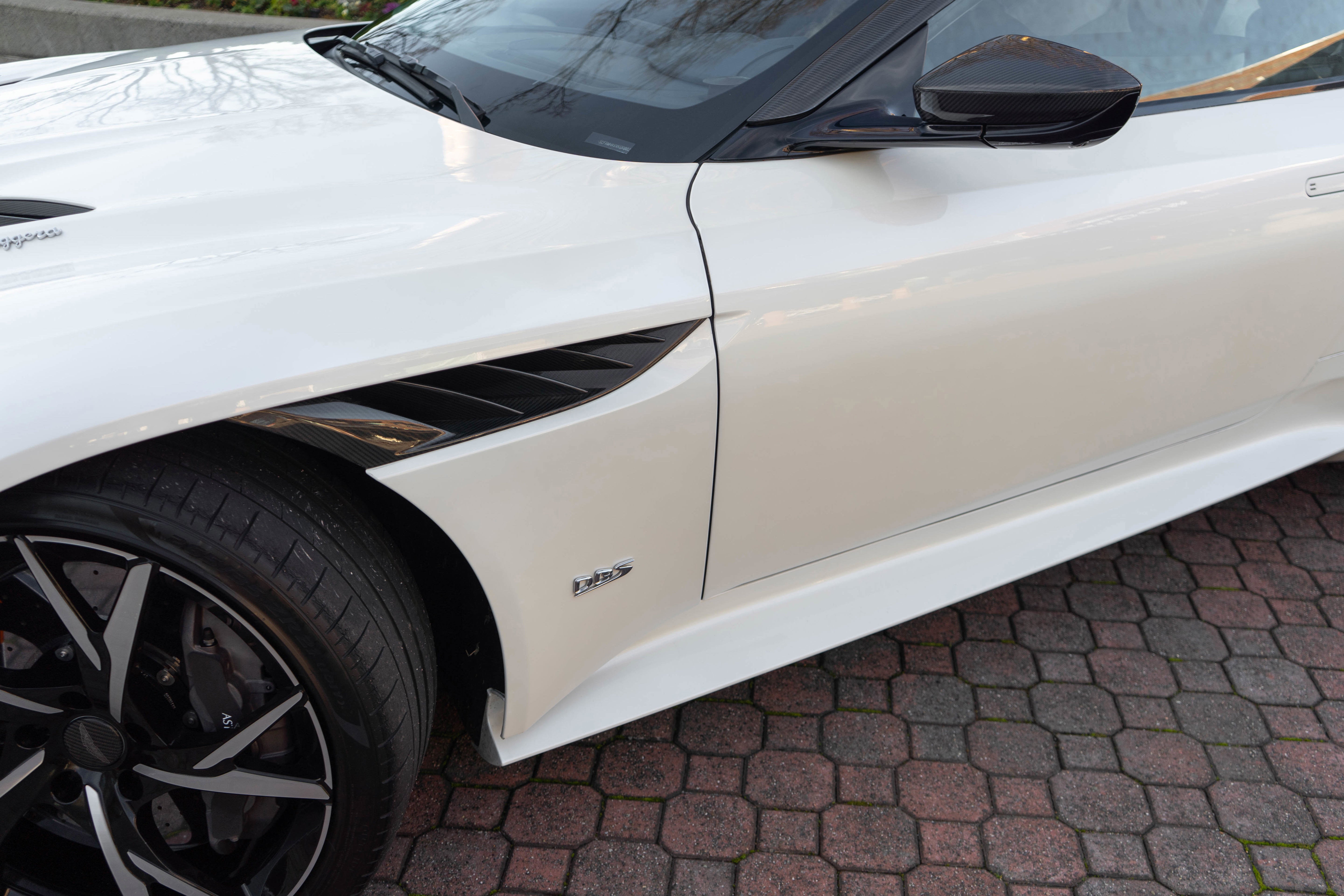 2019 Aston Martin DBS Superleggera