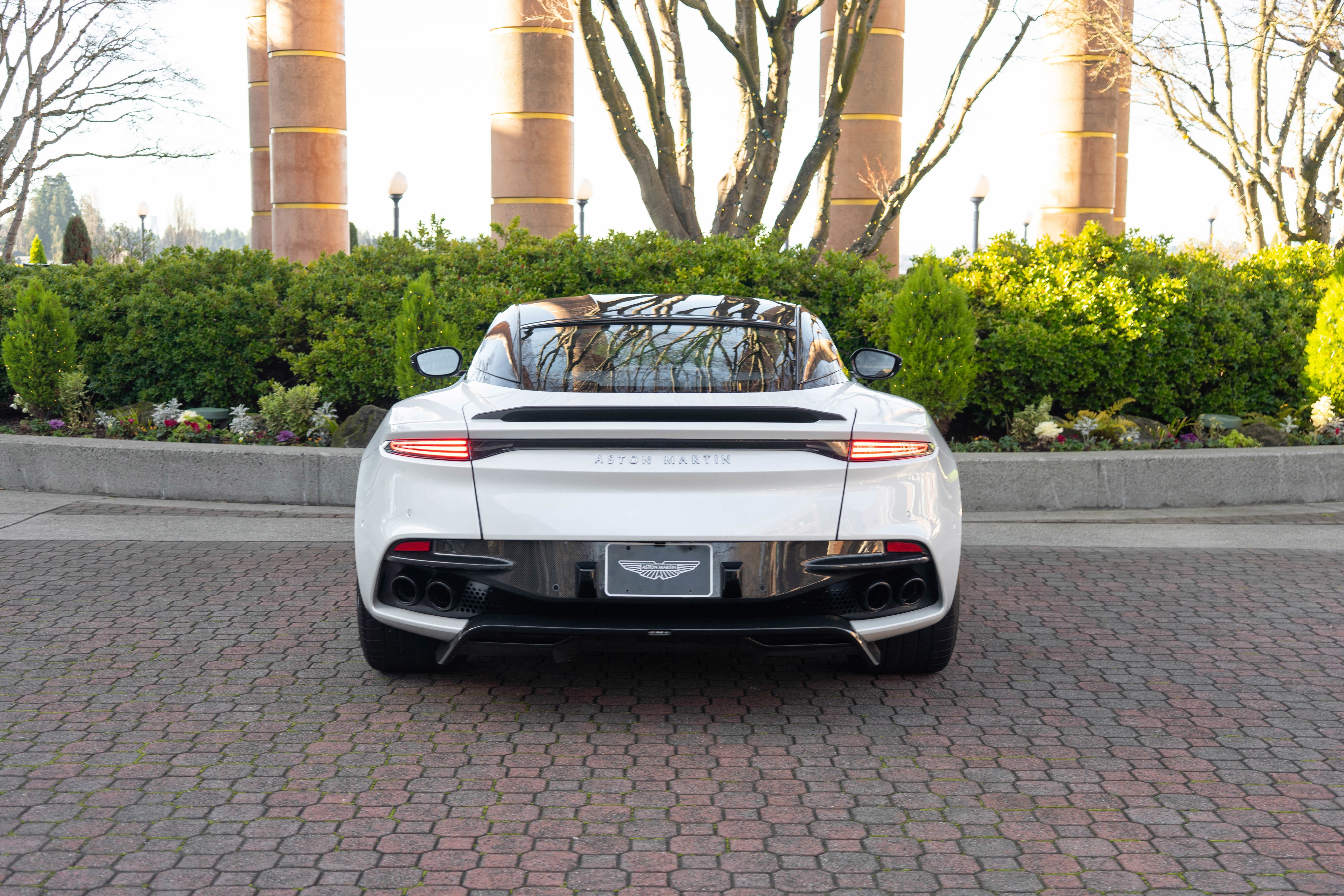 2019 Aston Martin DBS Superleggera