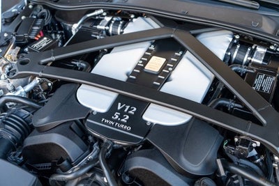 2023 Aston Martin V12 Vantage V12