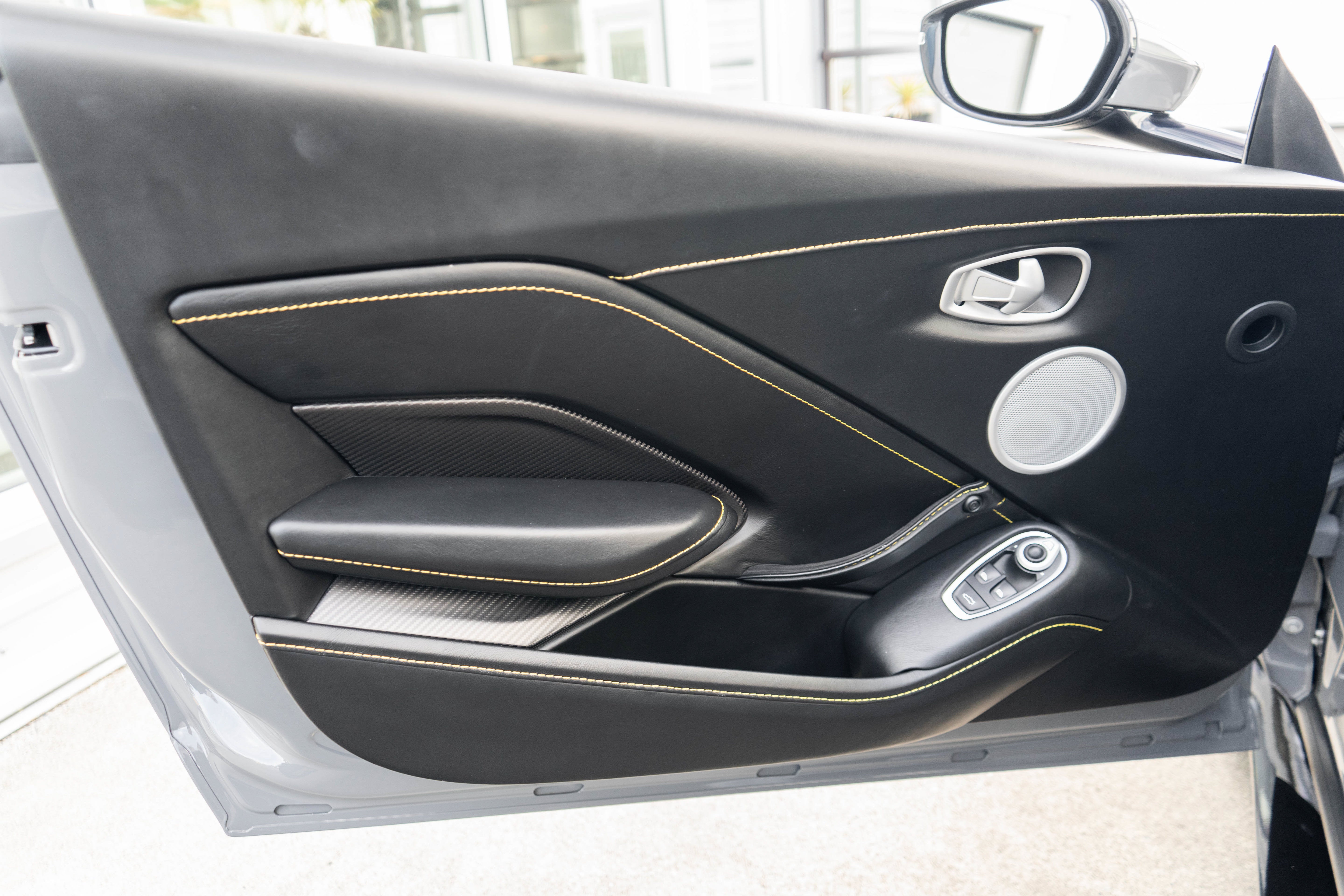 2019 Aston Martin Vantage Coupe