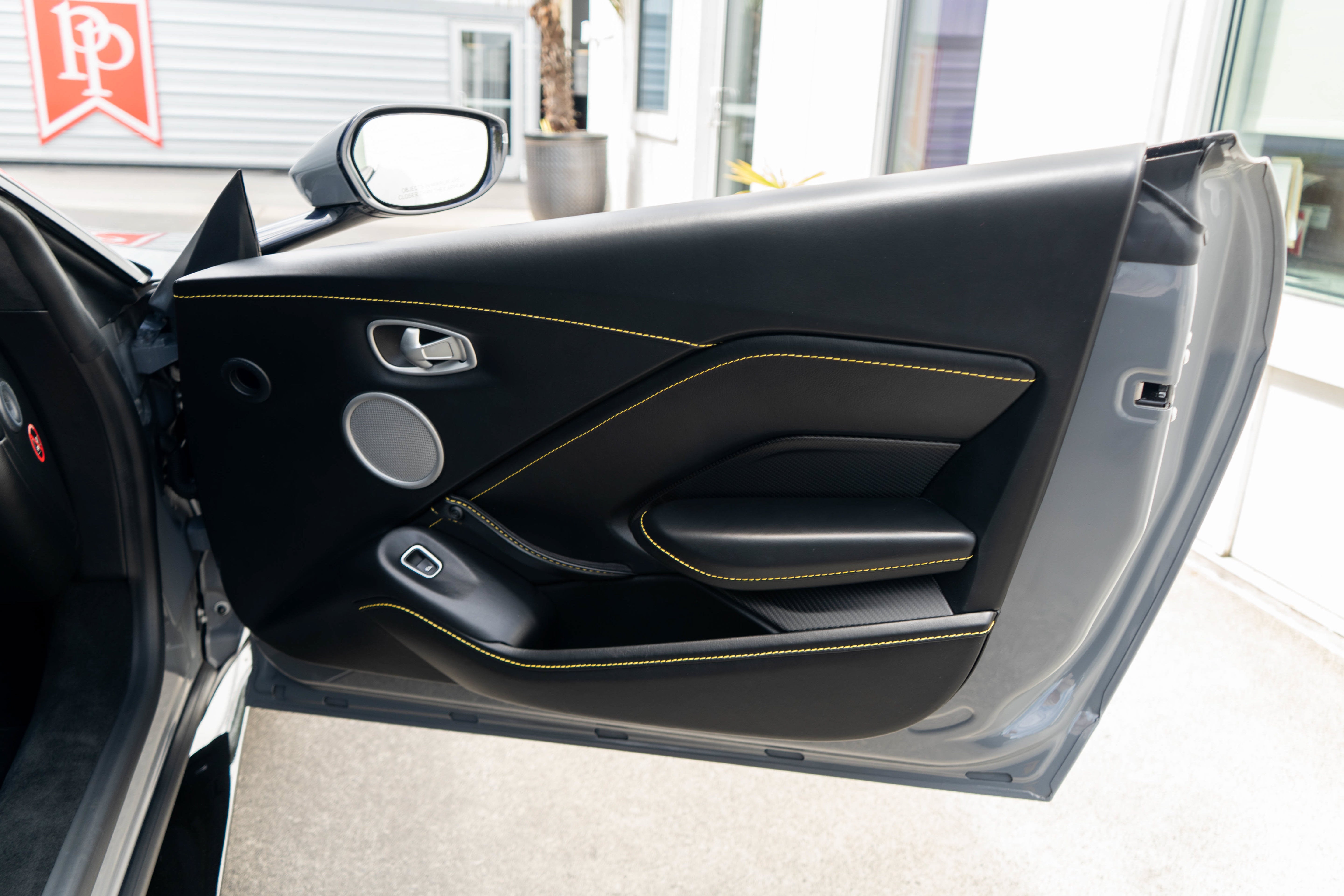 2019 Aston Martin Vantage Coupe