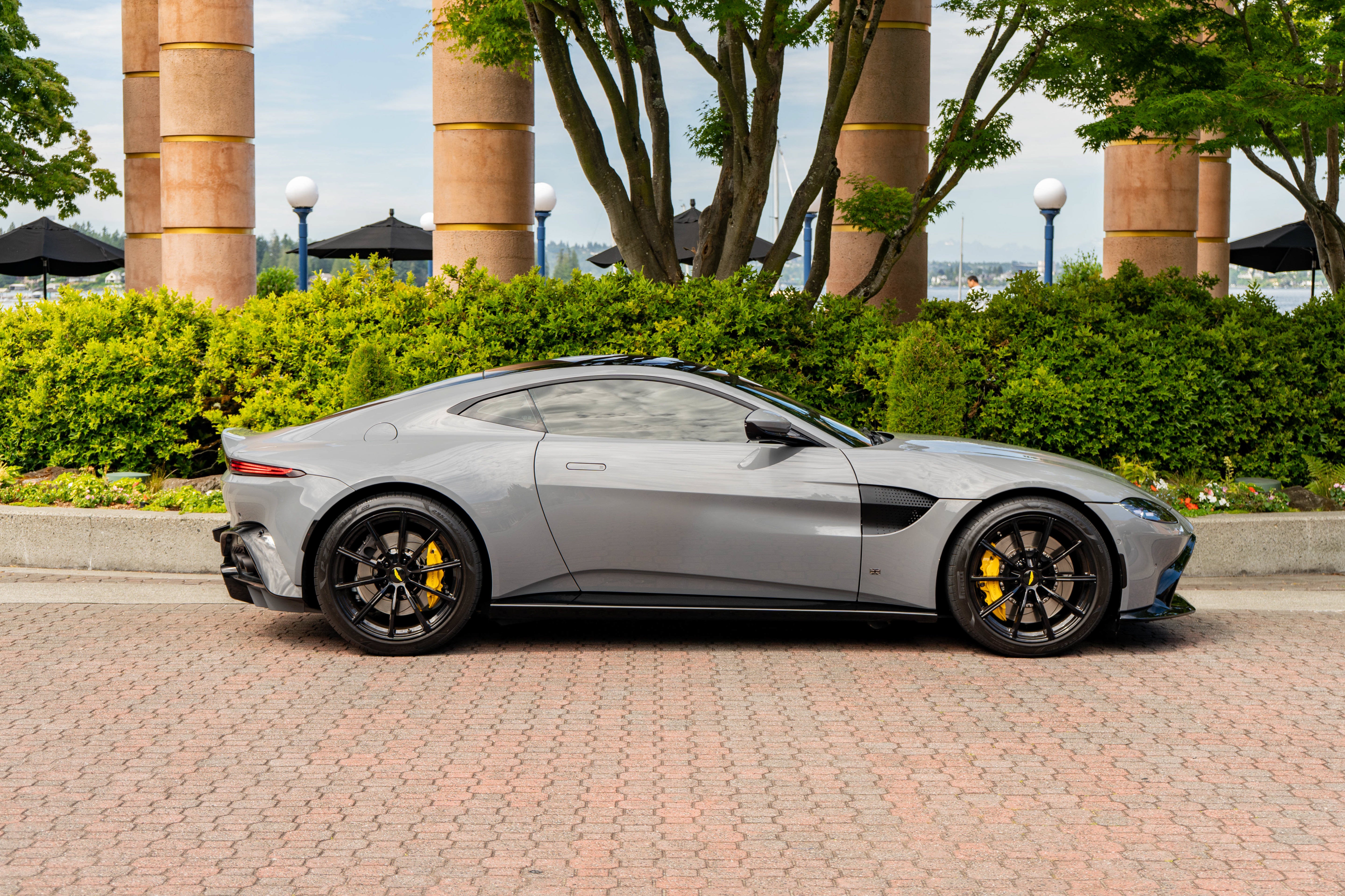 2019 Aston Martin Vantage Coupe