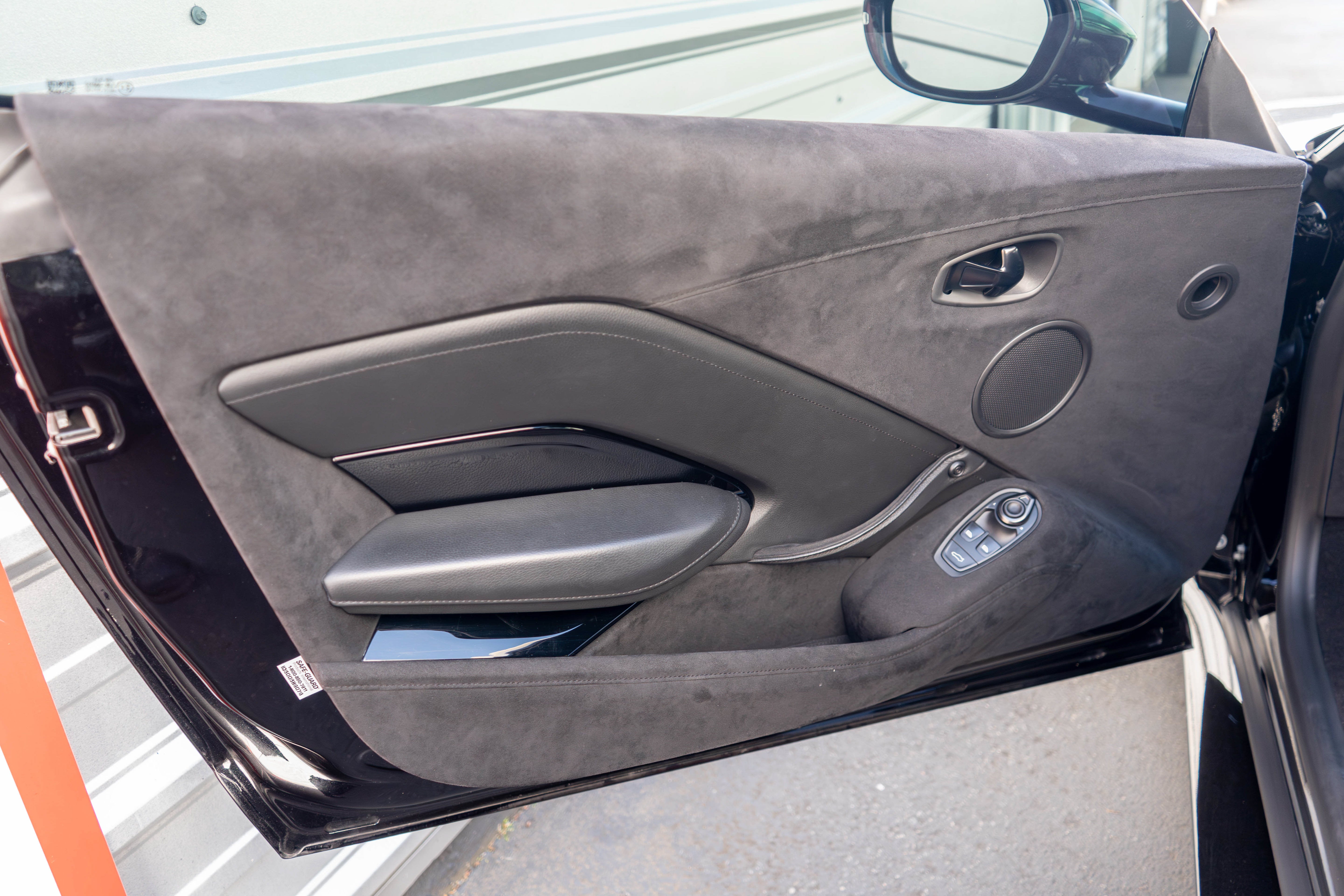 2021 Aston Martin Vantage Coupe Automatic
