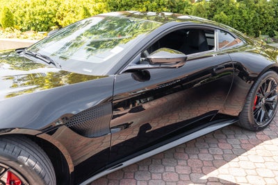 2021 Aston Martin Vantage Coupe Automatic