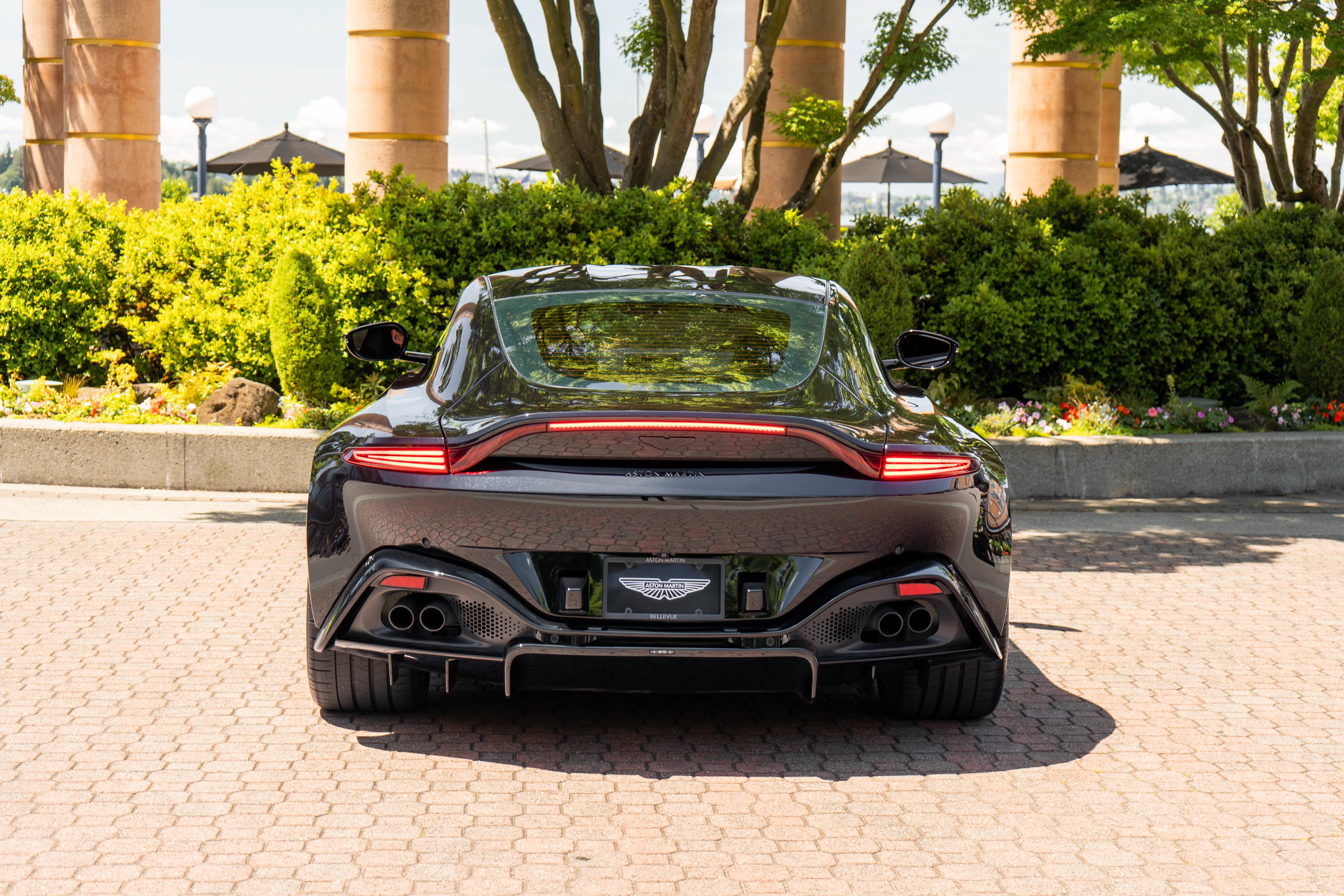 2021 Aston Martin Vantage Coupe Automatic