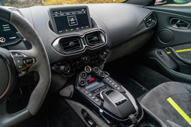 2022 Aston Martin Vantage F1 Edition