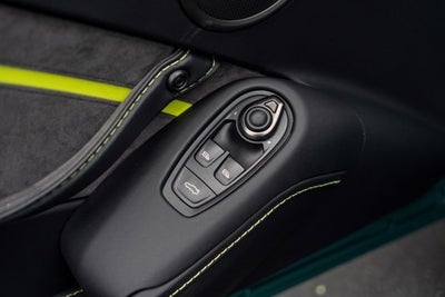 2022 Aston Martin Vantage F1 Edition