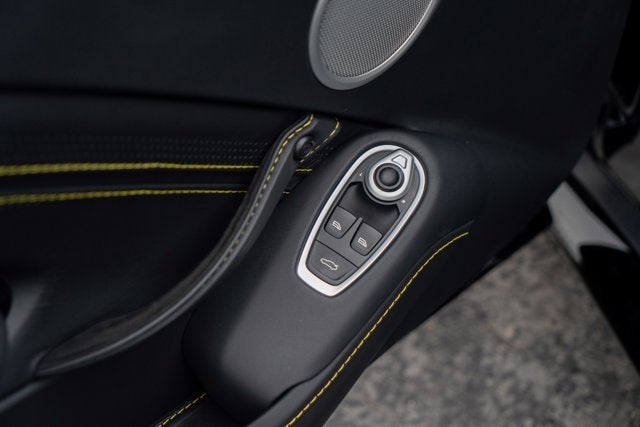 2023 Aston Martin Vantage Coupe