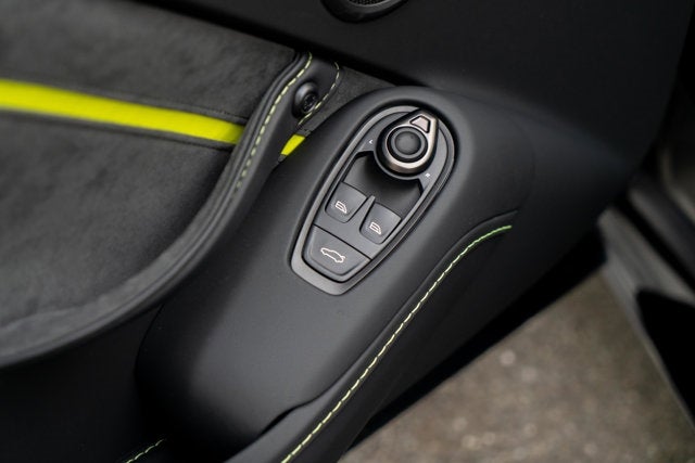 2022 Aston Martin Vantage F1 Edition