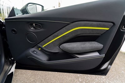 2022 Aston Martin Vantage F1 Edition