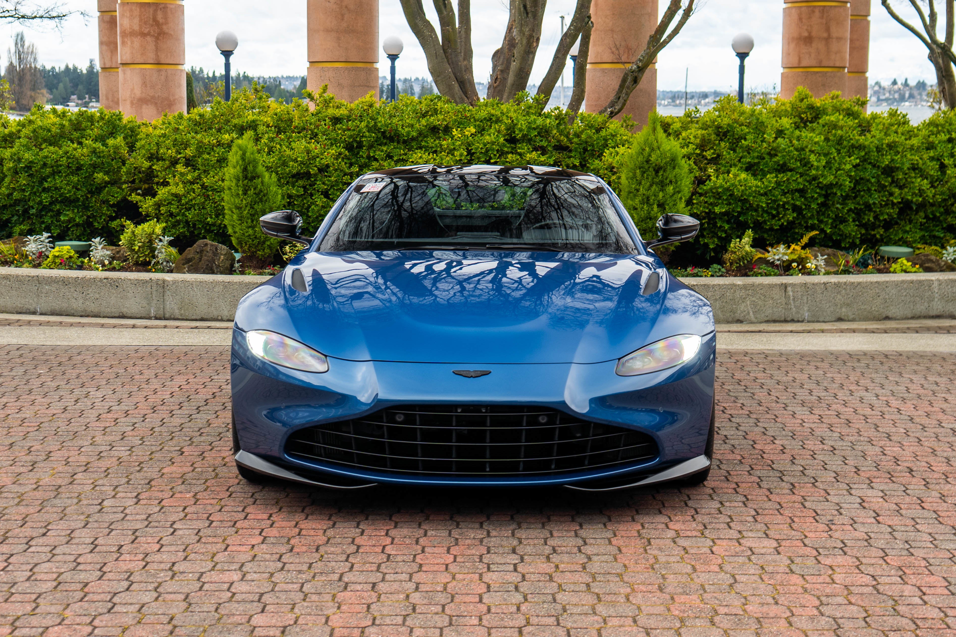 2022 Aston Martin Vantage Coupe