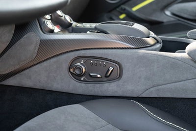 2022 Aston Martin Vantage F1 Edition